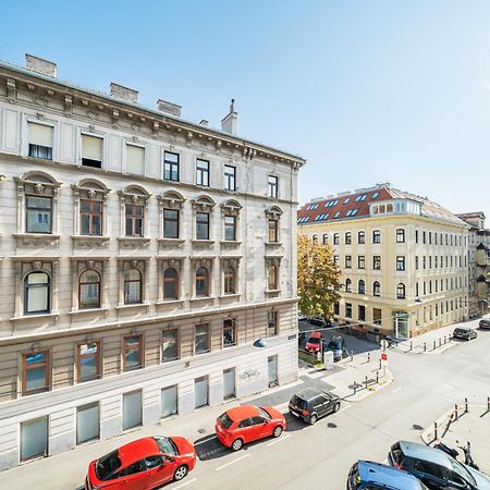 וינה Zeus Design Apartments Schoenbrunn מראה חיצוני תמונה